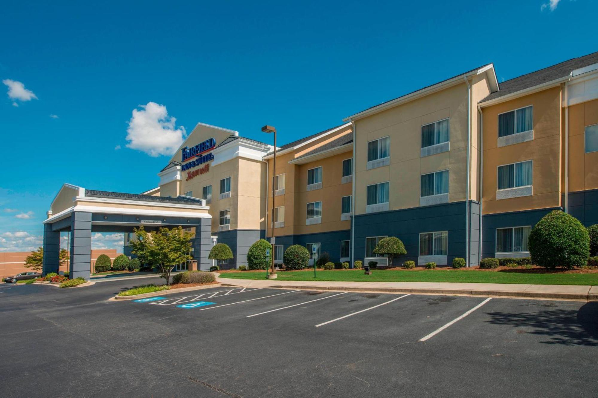 Fairfield Inn & Suites By Marriott Greenwood Exterior foto