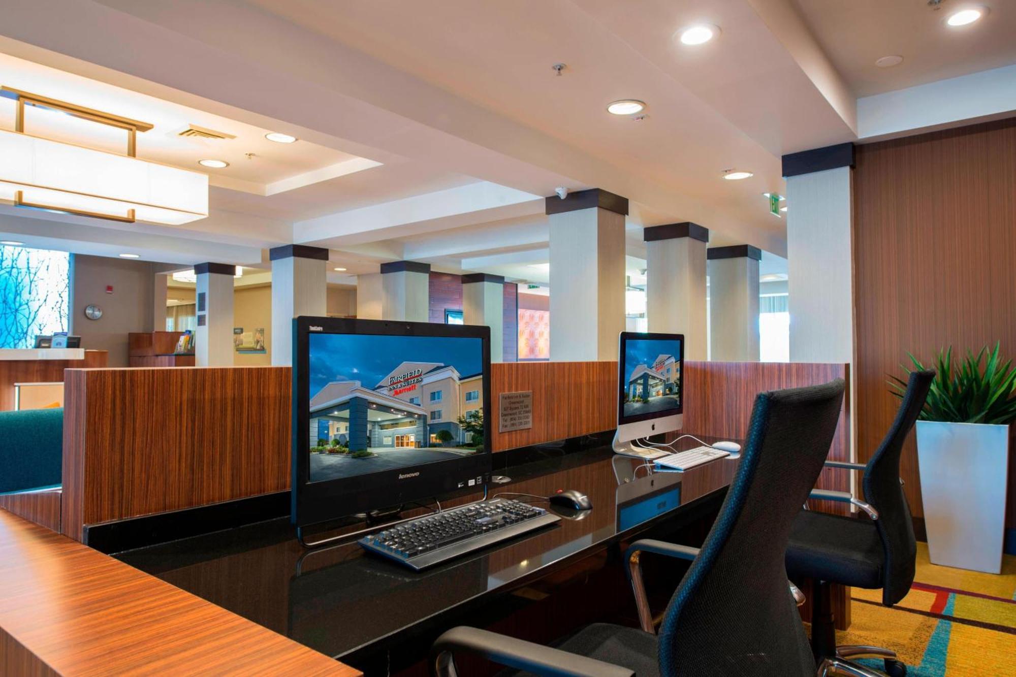 Fairfield Inn & Suites By Marriott Greenwood Exterior foto